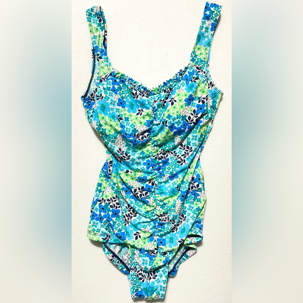 Gabar Women’s One Piece Swimsuit Vintage Floral Size 8 Color Blue & Green Hues